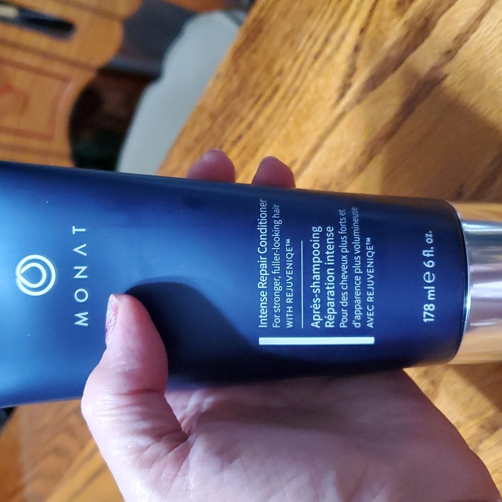 Monat Intense Repair Conditioner